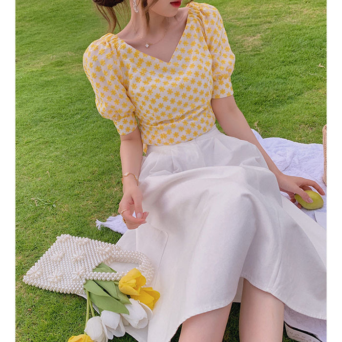 Ladies yellow little daisy dress