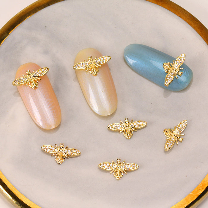 Faux Diamond-Studded Bee Nail Accessories