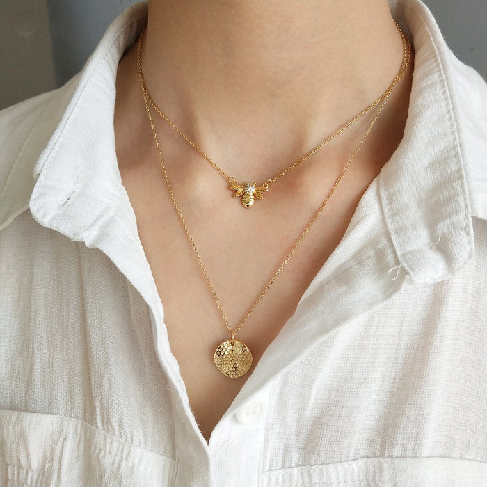 bee necklace