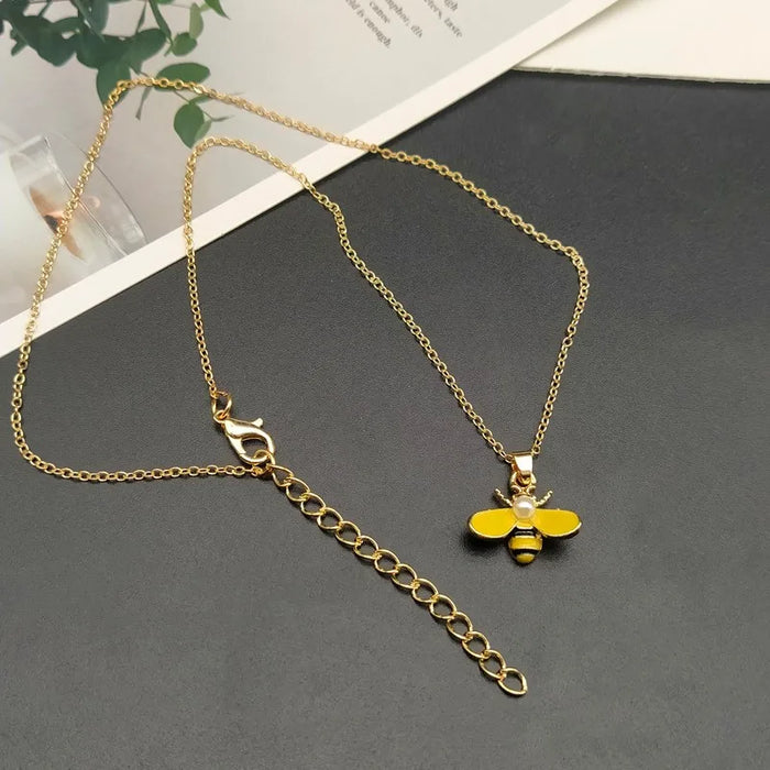 Bee Pendant Necklace - Cute Fashionable Women's Jewelry