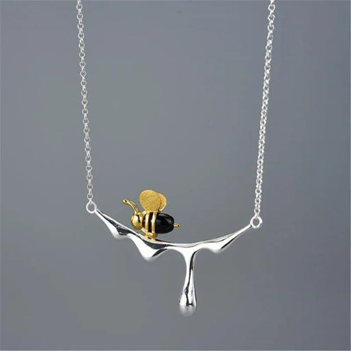 Bee Charm Water Drop Necklace - Elegant Women's Jewelry - The Hive Apparel