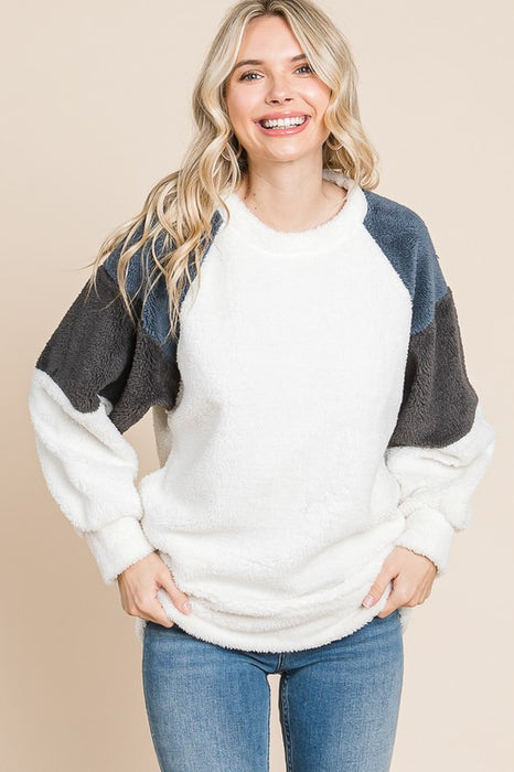 Culture Code Color Block Faux Fur Raglan Sleeve Sweatshirt